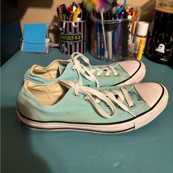 Converse - Picture 2 of 6